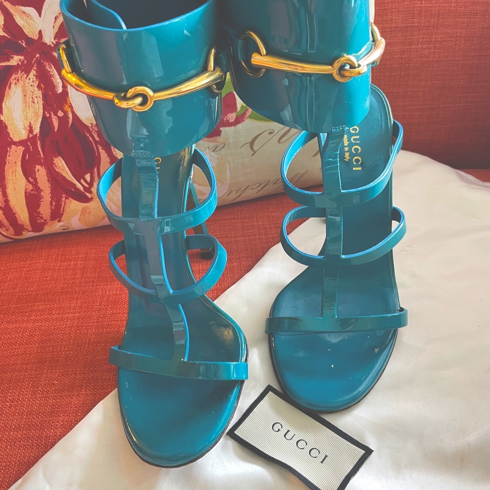 Gucci heels size 36